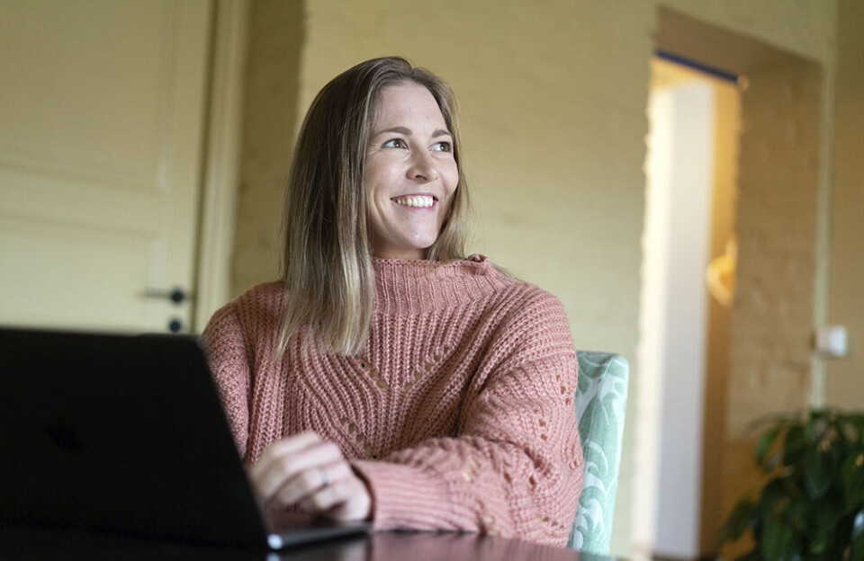 Roede-kursleder, livsstils Coach og PT, Nicole Bekkeseth, her i arbeid med sine nettkurs. Roede-kursleder, livsstils Coach og PT, Nicole Bekkeseth, her i arbeid med sine nettkurs.