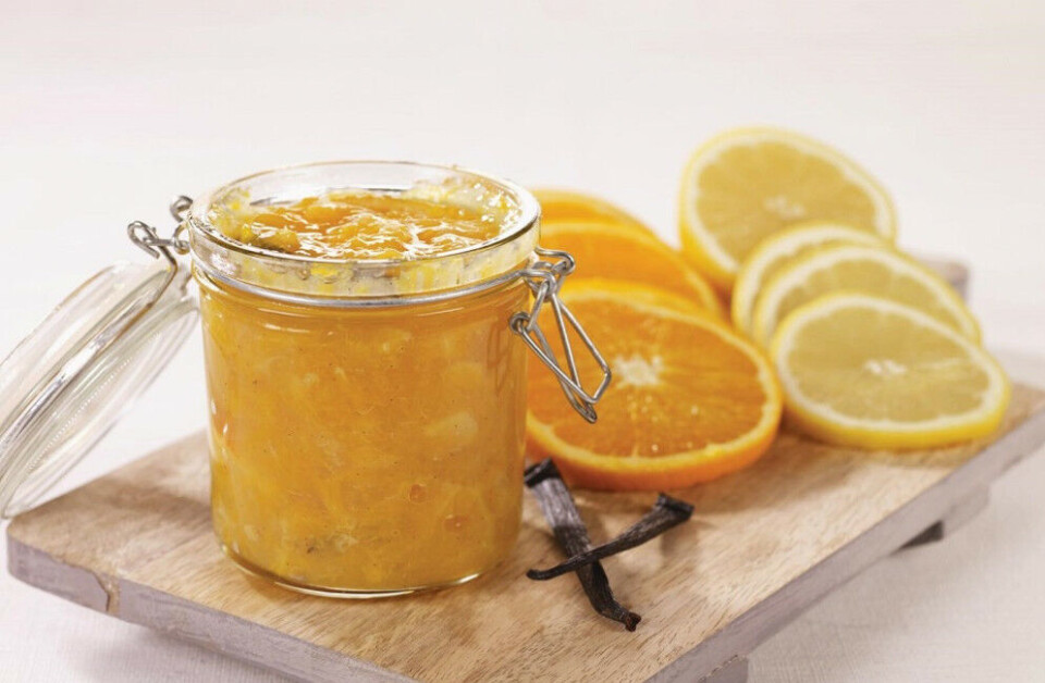 Appelsinmarmelade
Lefse med kylling og frisk rødkålsalat med appelsin
Sitrussymfoni
Smoothie med appelsin
Frisk appelsinsalat med appelsin, valnøtter og vaniljekesam
Appelsinfromasj Appelsinmarmelade
Lefse med kylling og frisk rødkålsalat med appelsin
Sitrussymfoni
Smoothie med appelsin
Frisk appelsinsalat med appelsin, valnøtter og vaniljekesam
Appelsinfromasj